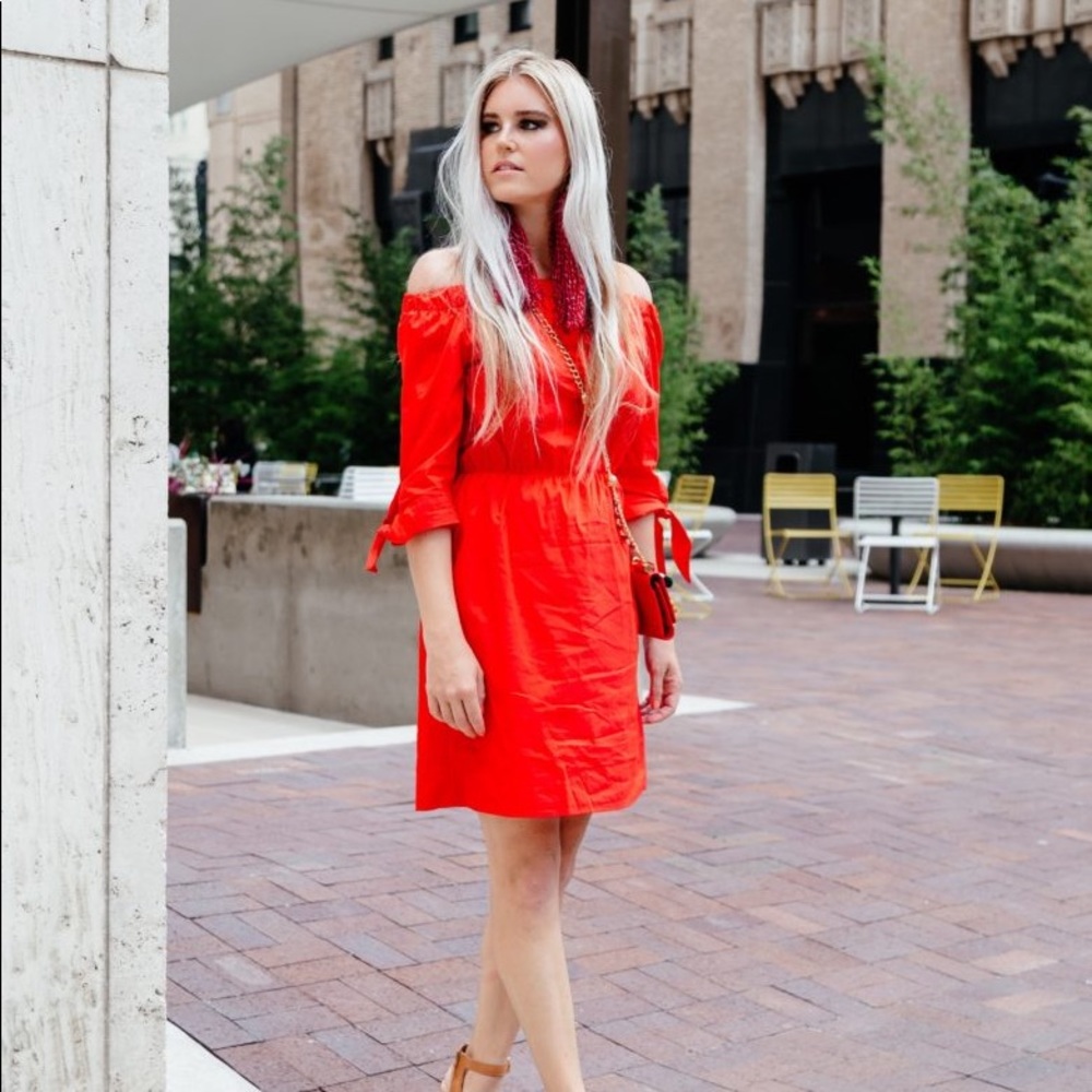 H&M Off the shoulder red dress